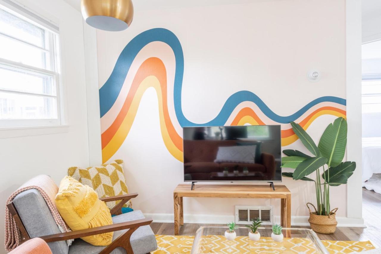 Retro Retreat Renovated 2Br, Desk, No Chore List! Кінгстон Екстер'єр фото